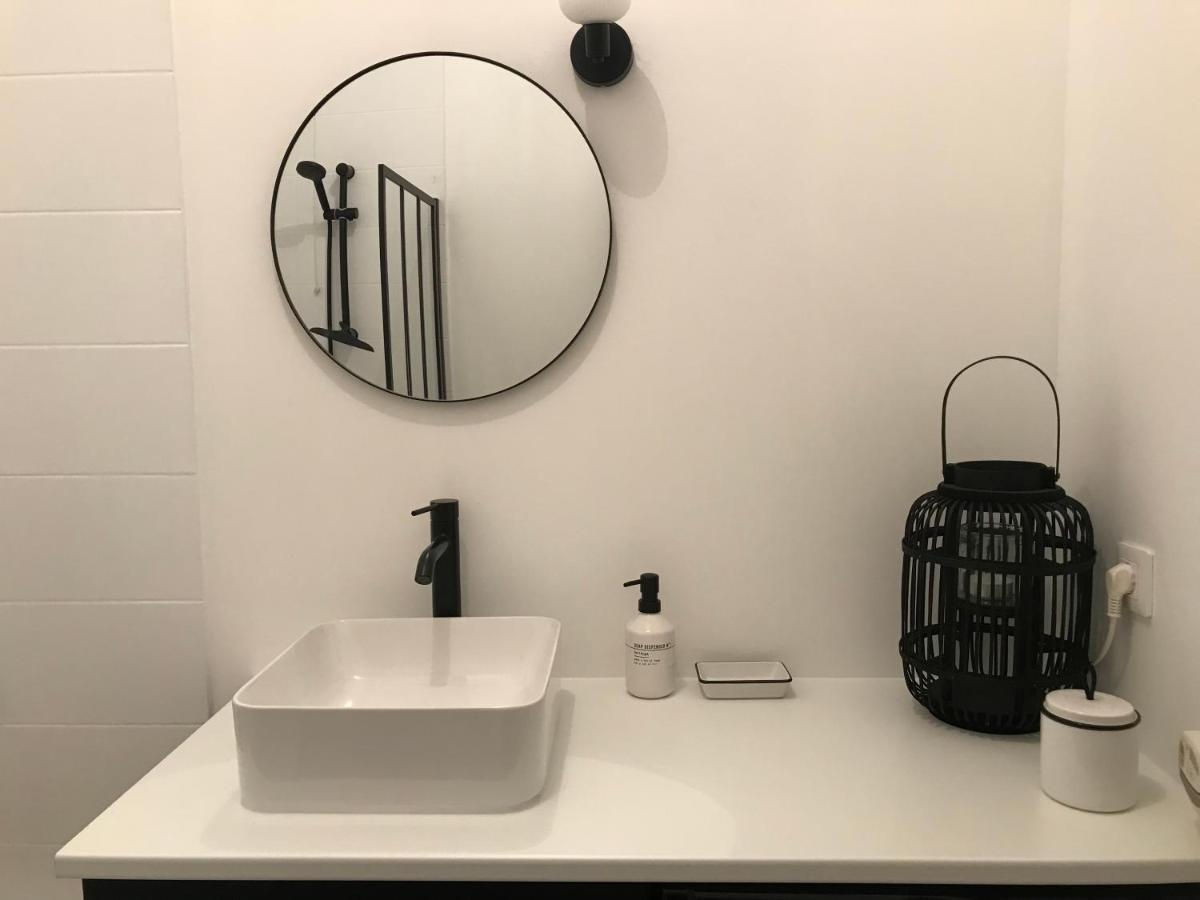 Nimes , Appartement Renove Dans Immeuble Classe. Eksteriør billede