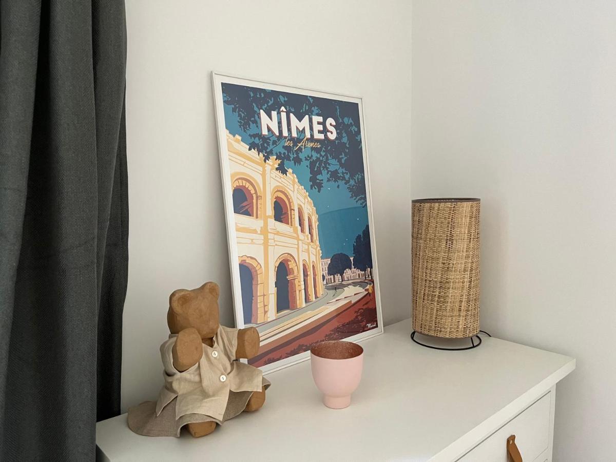 Nimes , Appartement Renove Dans Immeuble Classe. Eksteriør billede
