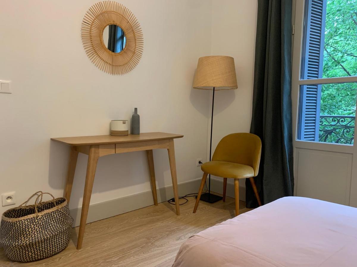 Nimes , Appartement Renove Dans Immeuble Classe. Eksteriør billede