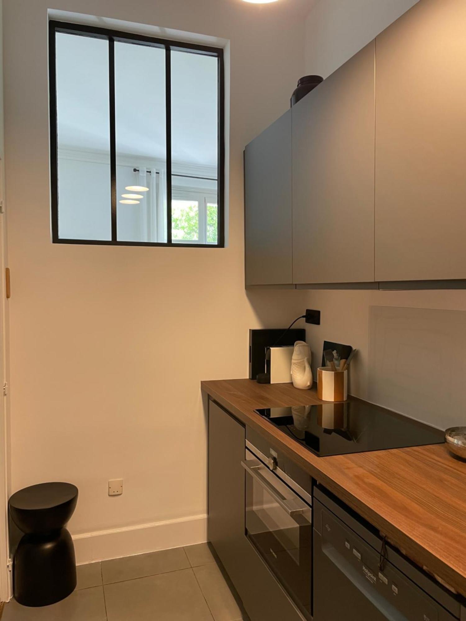 Nimes , Appartement Renove Dans Immeuble Classe. Eksteriør billede